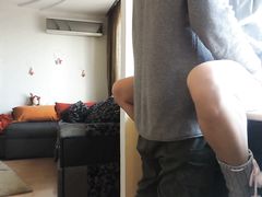 Парочка из Украины занялась домашним утренним сексом на кухне