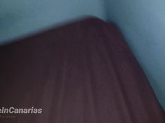 Несдержанный паренек разбудил и трахнул сексуальную испанку