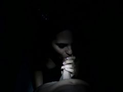 Училка в очках отменно вылизывает головку полового члена новому любовнику