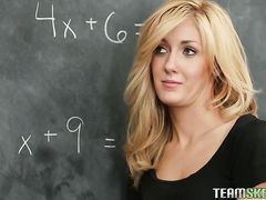 Учительница и ученик занялись сексом во внеурочное время