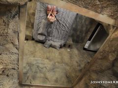 Плоская блондинка занялась сексом от 1 лица с чернокожим парнем