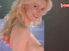 Роскошная стриптизерша из России устроила эротическое шоу на шесте