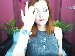 Сеанс женской самодрочки в эфире секс чата Bongacams