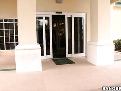 Начальник отдела кадров трахнул на собеседовании милую азиатку