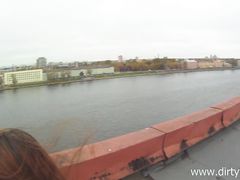 Общительная русская девушка занялась сексом на улице за деньги